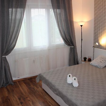 Apartment 3Kk De Luxe Beroun  Εξωτερικό φωτογραφία