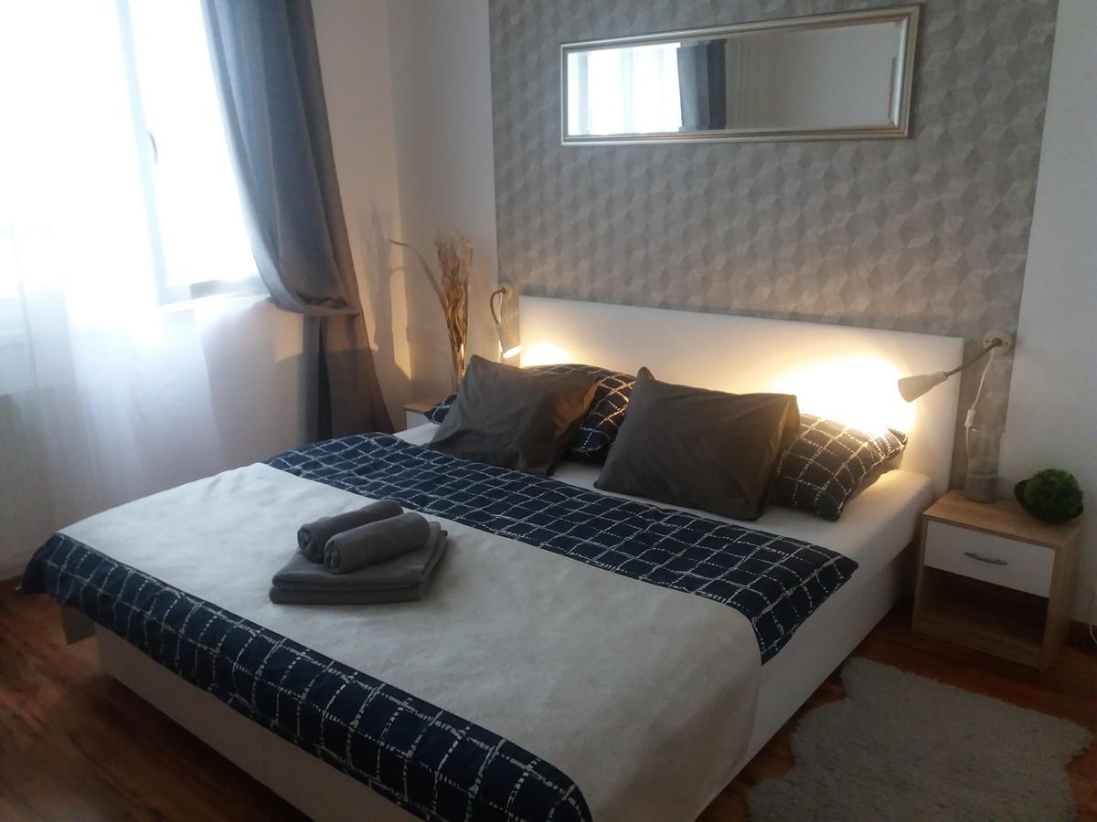 Apartment 3Kk De Luxe Beroun  Εξωτερικό φωτογραφία